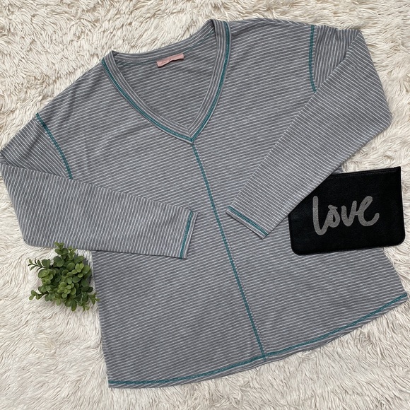 Ces Femme Exposed Seam Striped Top 💗 Gray White & Turquoise - Picture 1 of 15